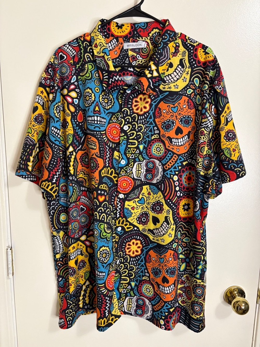 MISSLOOK Multicolor Sugar Skull Short Sleeve Button-Down Shirt